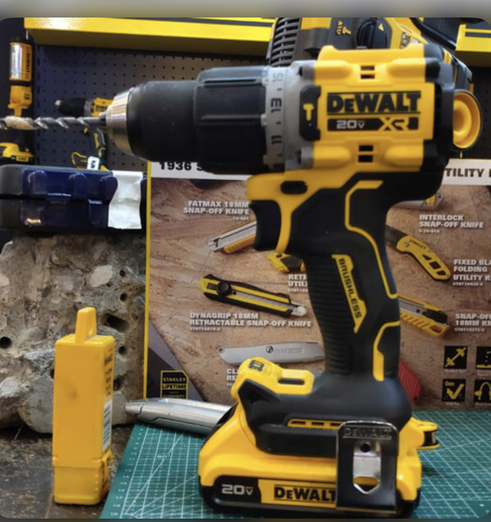 دریل شارژی دیوالت DCD805